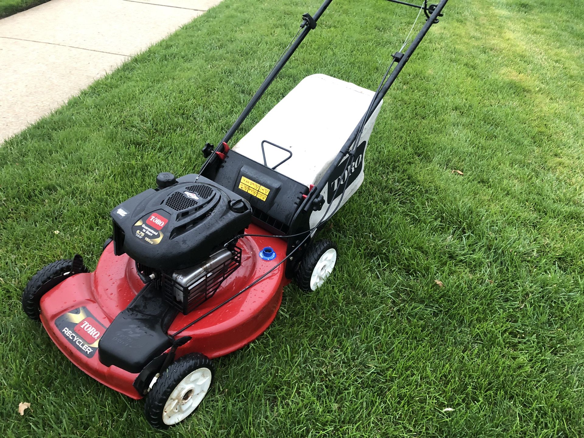 Beautiful Toro Recycler 190cc 3n1 22” SELF PROPELLED Lawn Mower with