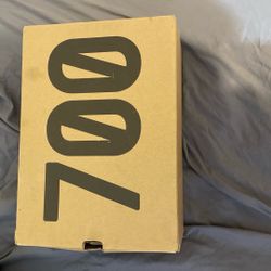 Yeezy 700 V3