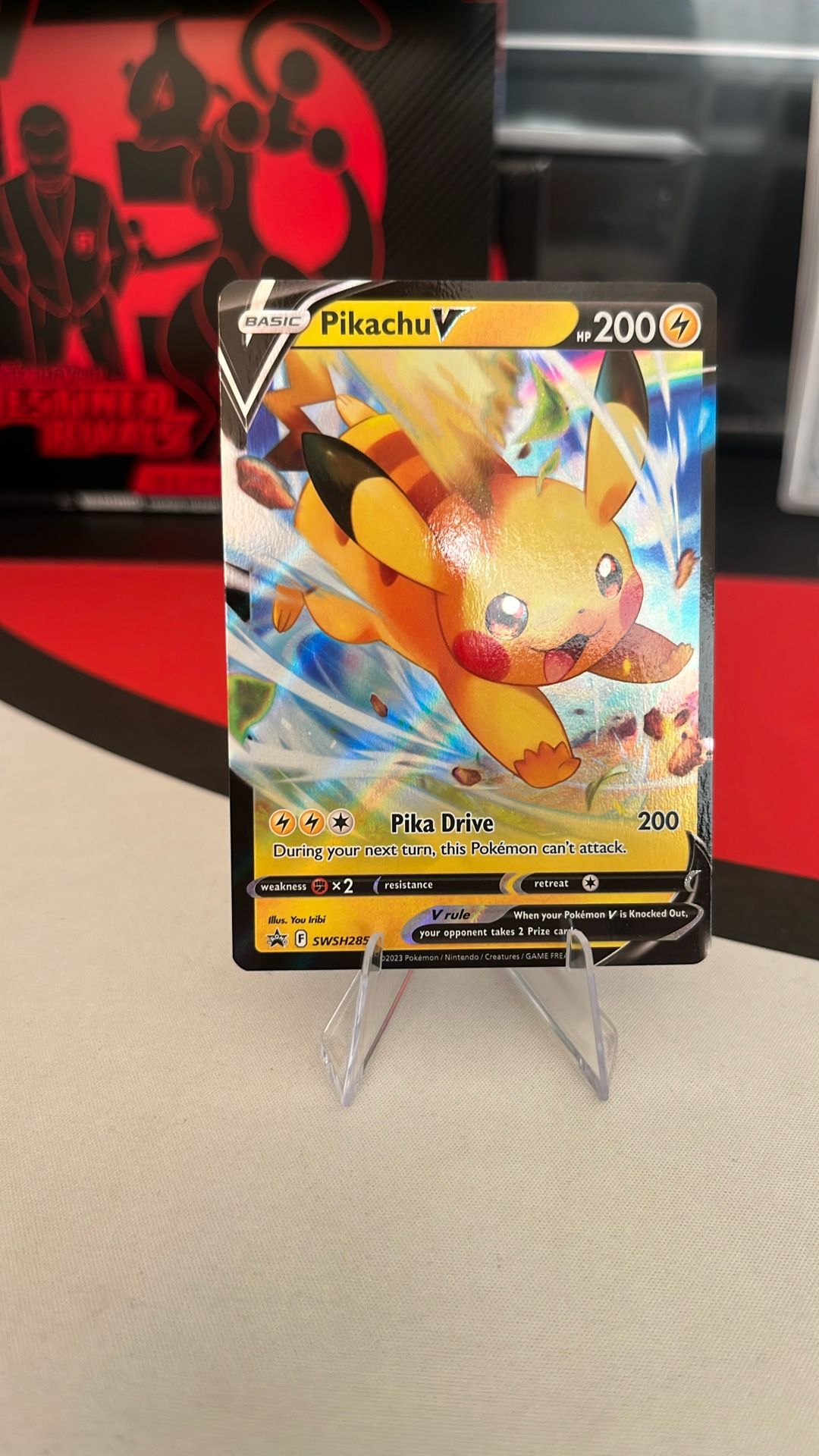 Pokemon Pikachu V