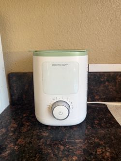 Momcozy bottle warmer