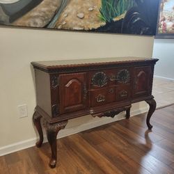 French Provincial Sideboard Buffet 