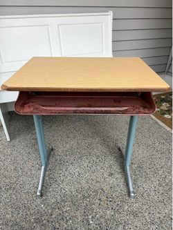 American Seating Company Classmate table