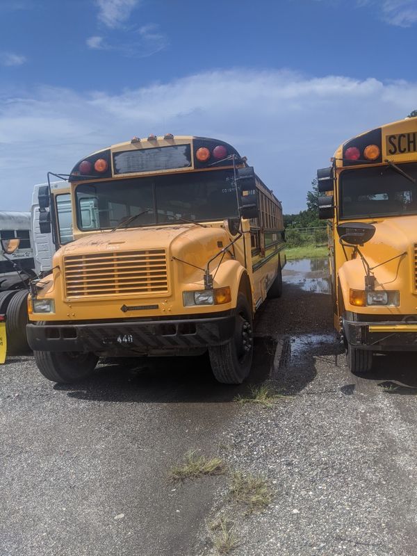 School bus runs great for Sale in Wesley Chapel, FL - OfferUp