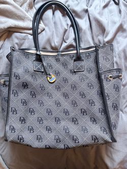 Dooney and Bourke Tote Bag