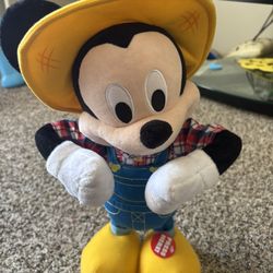Mickey Singing NEW