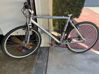 Mongoose Mountain Bike