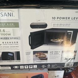 1.6 Cu. Ft Countertop With Sensor Cook Microwave 