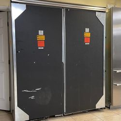 Viking 72" Built in Fridges Panel
Ready 