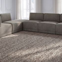 Thomasville Fallon Modular Sectional 6–Piece With Ottoman