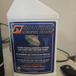 Sharkhide Aluminum Cleaner