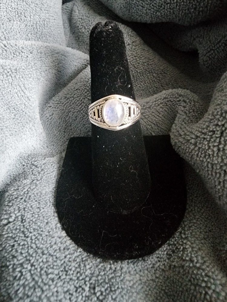 Sterling silver set moonstone ring, multiple sizes available