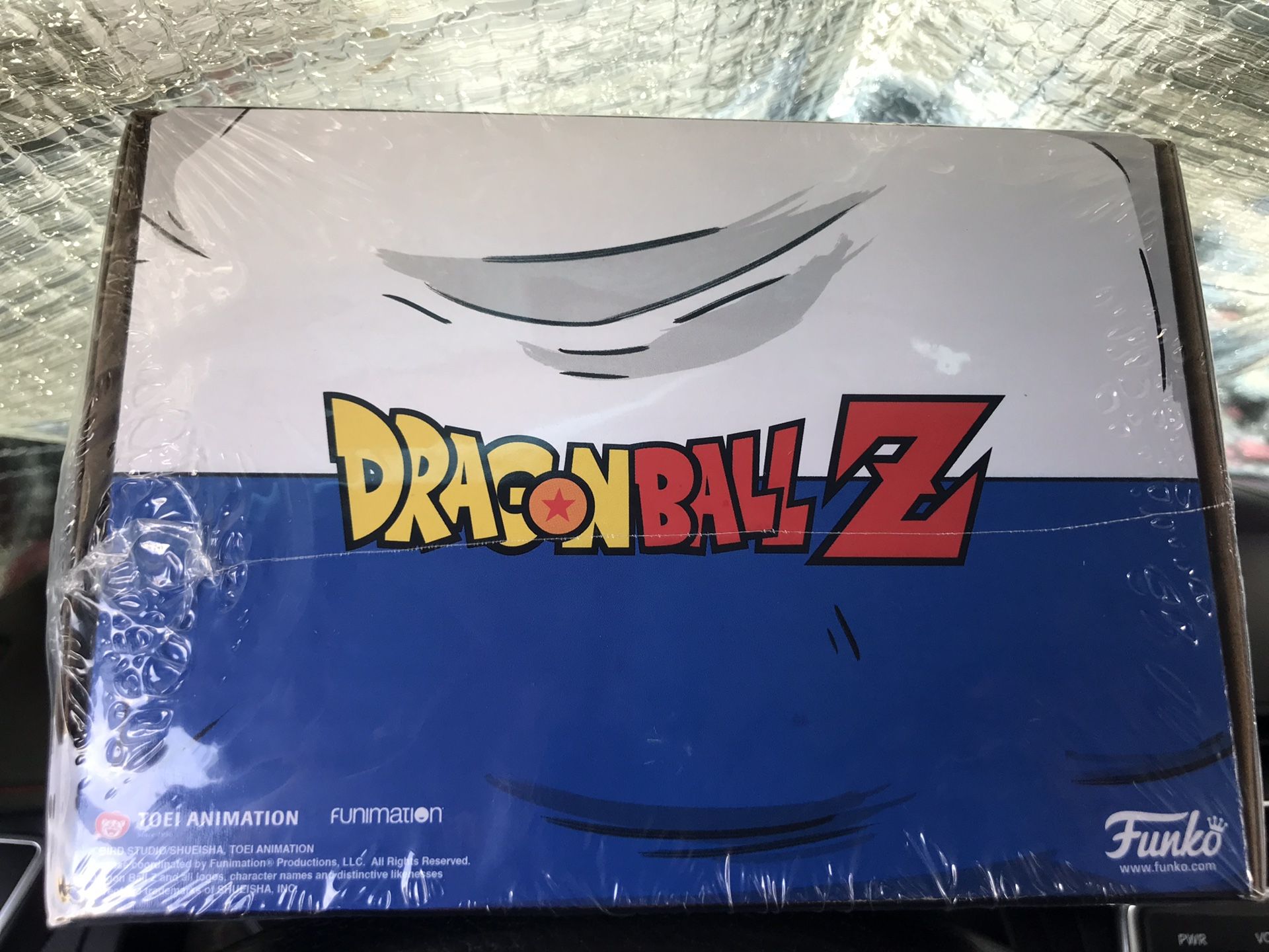 Hot Topic Dragon Ball Z funko Pop box