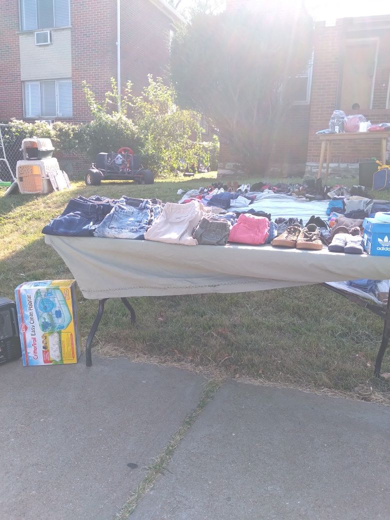 Kids clothes