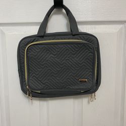 Travel Toiletries/makeup bag