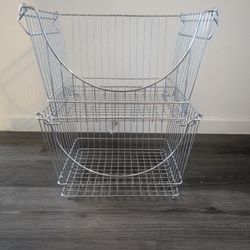Stackable Wire Shelves 