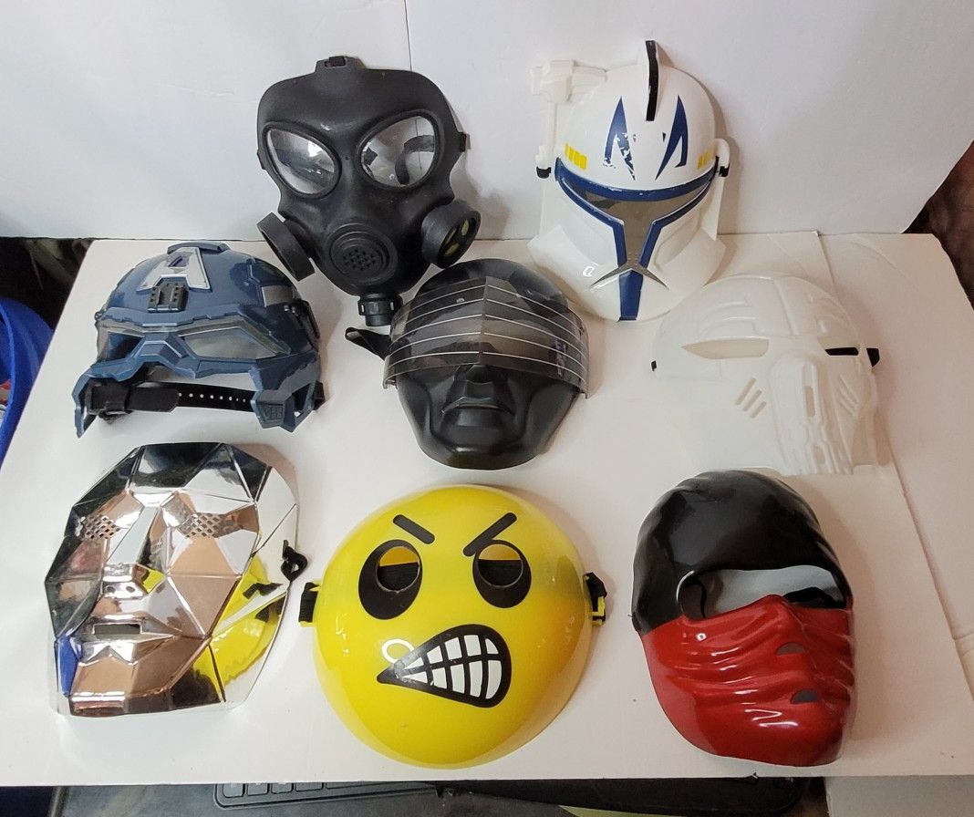 Halloween Masks (8) Eight Types, Different Sizes Masks