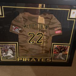 Pittsburgh Pirates/Mccutcheon Signed Jersey