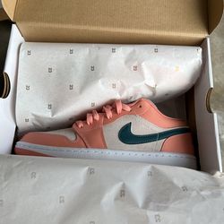 Jordan 1 Low