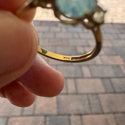 10k SOLID GOLD RING 