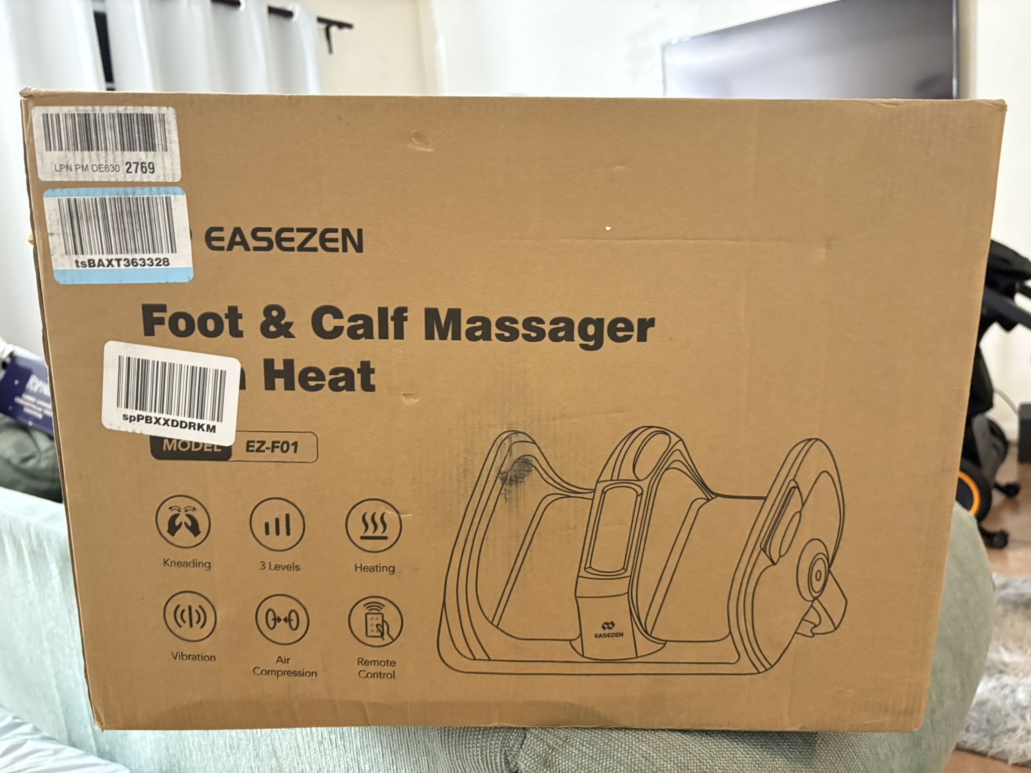 Foot Massager with Heat & Vibration, Shiatsu Foot Massager Machine for Pain Relief, Deep Tissue Kneading, Adjustable Vibration &Pressure -Massage Feet