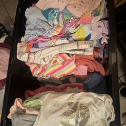 1 Full Tub Of Girl Toddlers Clothes 