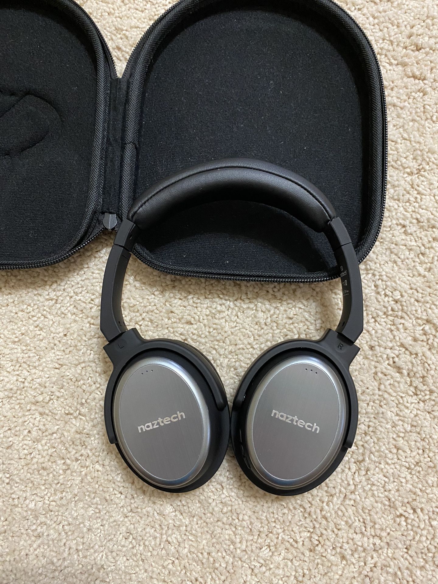 Naztech Headphones