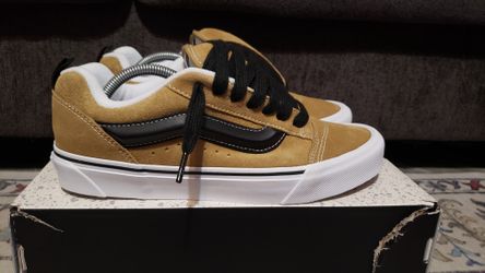 Vans Knu Skool