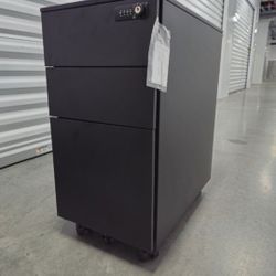 Echelon File Cabinet 
