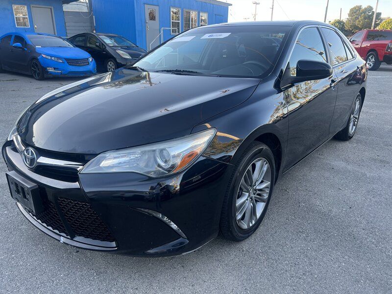 2017 Toyota Camry SE for Sale in Lawndale, CA OfferUp