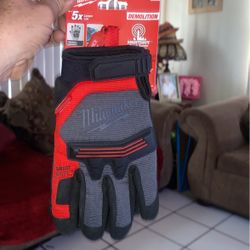 Milwaukee demolition work gloves new ones size medium