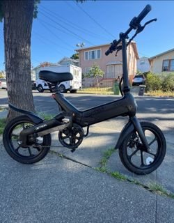 Electric Bike & Charger New Battery!