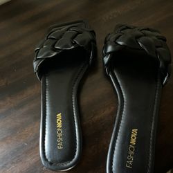 Fashion Nova Slide Sandals
