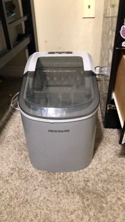 Ice maker