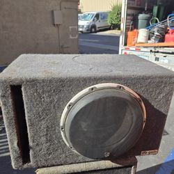 12" JL W6 In Ported Box And JL 1000watt Amp