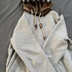 Authentic Burberry Hoodie size S