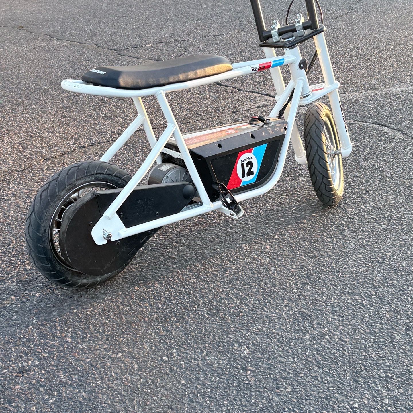 Custom Razor Rambler 12 Razor Rambler 12 24v mini bike for Sale in Avondale, AZ - OfferUp
