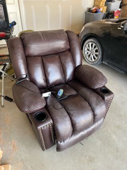 Powered recliner