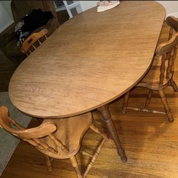 Extendable Dining Table 