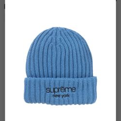 Supreme Classic Logo Chunky Ribbed Beanie FW24 Blue 