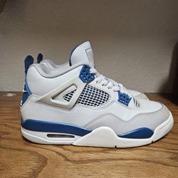 Jordan 4 military blue size 9