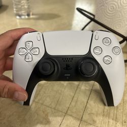 workin ps5 controller need gone asap price not firm
