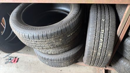 Good year all season 225/55/19 (95%tread )
