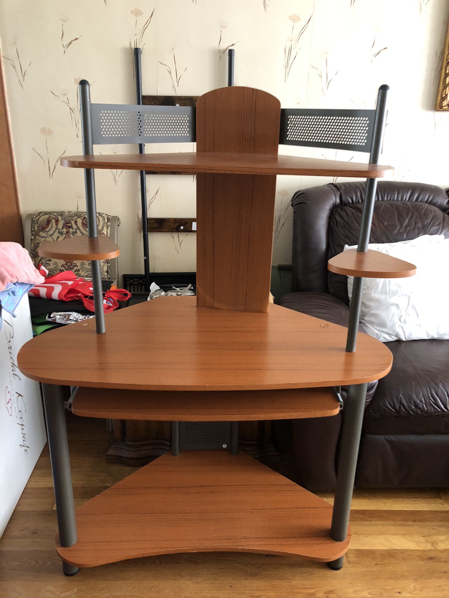 Computer Desk With Large Shelf On Bottom Pull Out Shelf Large Shelf On Top Two Side Shelves