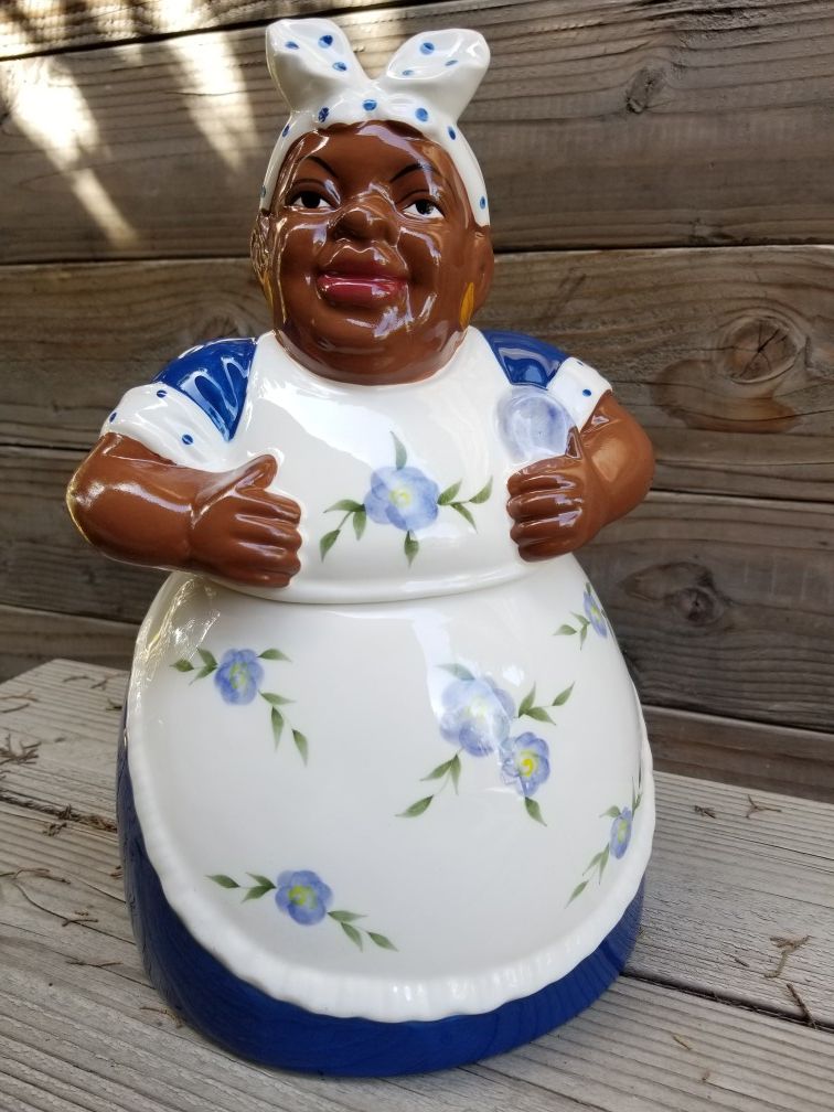 CASA VERO BY ACK hand-painted Mammy cookie jar