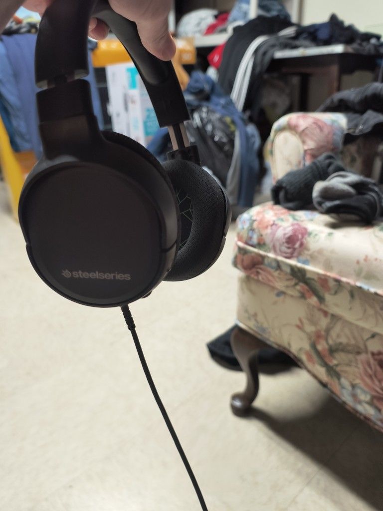 Steel Series Gaming Headphones
