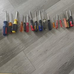 Screw driver set