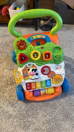 Walker - activity center