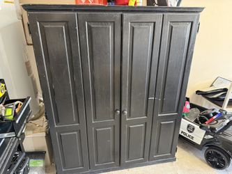 Wooden Computer Hutch