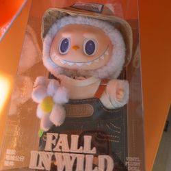 [Sealed] PopMart Fall In Wild Labubu