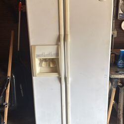 Whirlpool Fridge Side By Side With Water Dispenser 